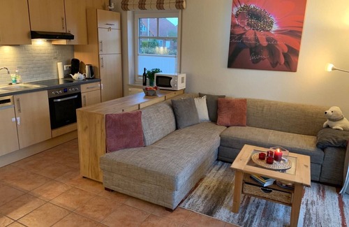 Neßmersiel Apartment | Fewo ELSTERNESTCHEN on the East Frisian North Sea coast - feel right at home