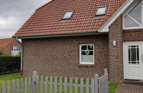 Neßmersiel Apartment | Fewo ELSTERNESTCHEN on the East Frisian North Sea coast - feel right at home