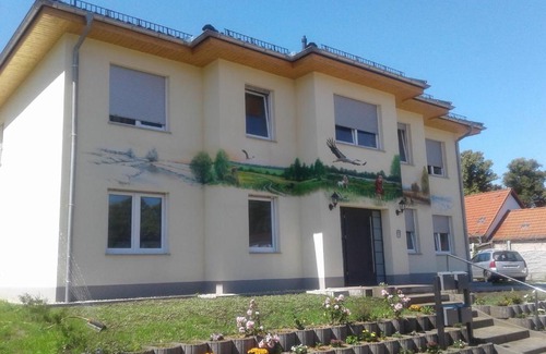 Topchin Apartment | Fewo für 6 Monteure in 15749 Mittenwalde