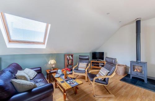 Cynghordy House | Field View