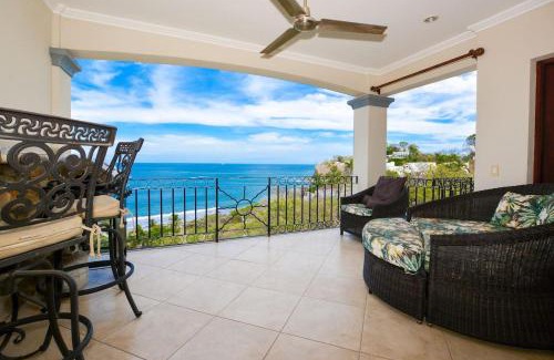 Playa Flamingo House | Fifth-Floor Condo with Breathtaking Ocean Views, Stylish Interior & Prime Location Near Flamingo Beach