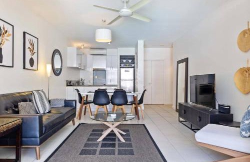 Palm Cove Apartment | Fig Oasis—Poolside Resort Living at The Beach Club