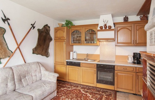 Steinbach-Hallenberg House | Fireplace Stay with Views