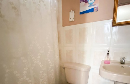 San Pedro Sula Hotel | First bacpackers place a very cozzy hostel hotel in San Pedro Sula with AC, WiFi