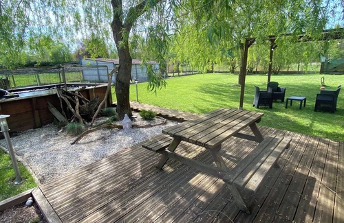 Saint-Amand-les-Eaux Apartment | First-floor studio 700 metres from the spa