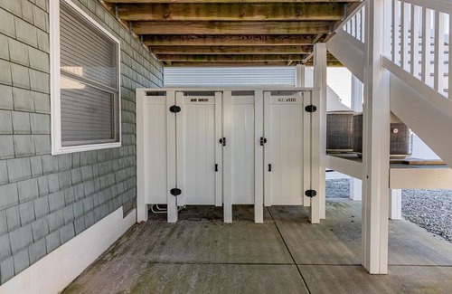 Townsend's Inlet House | First Floor Duplex Southend