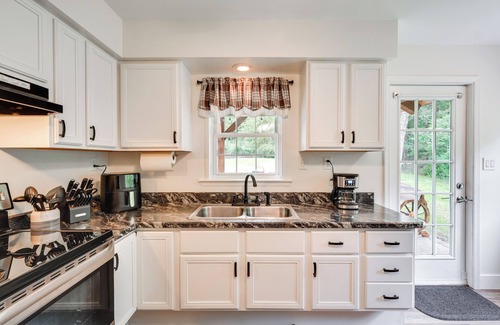 Dewart House | Fish, Hunt & Hike: Pet-Friendly Home in Allenwood