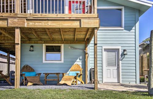 Arroyo City Apartment | Fishing Dock on Arroyo River! Stylish Studio