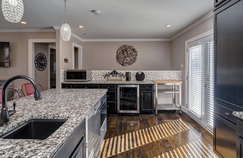 Lockeland Springs House | Five Points Bungalow