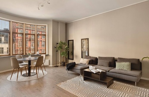 Bergen City Centre Apartment | Fløyen Suites - Private Rooms I Location