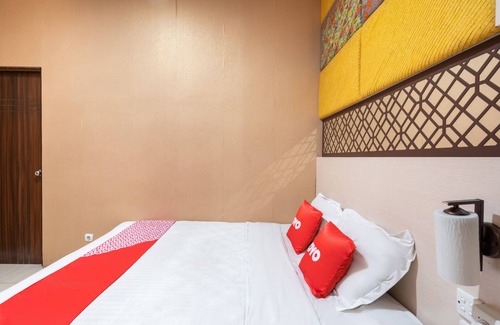 Surabaya Hotel | Flagship 91863 Metro House