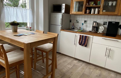 Lelkendorf Apartment | Flat in Lelkendorf with large balcony