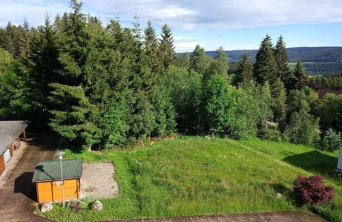 Saig Apartment | Flat in Saig with garden and barbecue