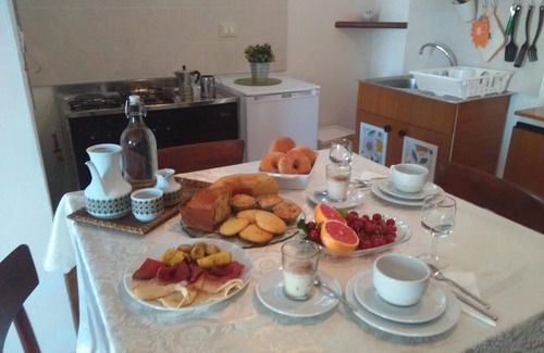 San Rocco Apartment | Flat in San Rocco with private parking