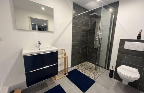 Sainte-Croix-en-Plaine House | Flat with private parking