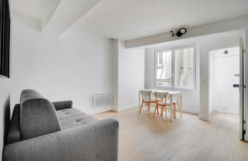 Arsenal Apartment | Flexliving - Studio - Saint Antoine