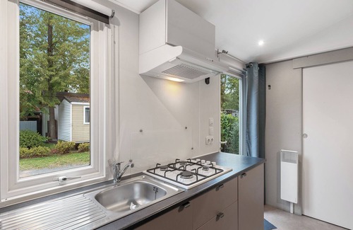 Dolni Pocernice House | Florida by Interhome