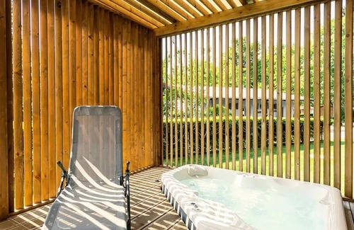 Ranspach Ski Chalet | Flower Camping Les Bouleaux * - Chalet TRADITIONNEL 30 m2 (2 bedrooms) + covered terrace 5 people