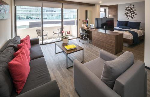 Benito Juarez Apartment | FlowSuites WTC