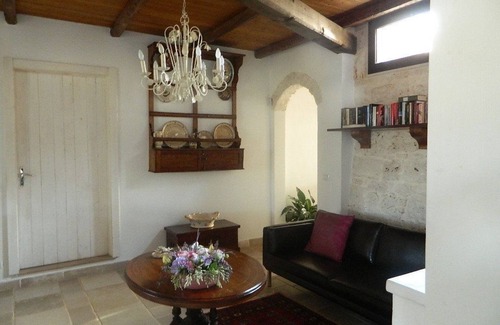 Castellana Grotte Bed & Breakfast | Fontana Vecchia Bed & Breakfast