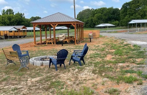 Scottsboro Cabin | FOOTBALL JIG CABIN