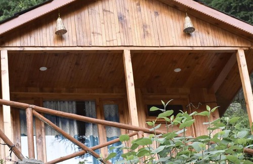 Banjar House | Forest Escape Cottages