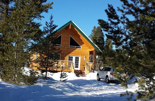 Island Park Cabin | Forest Haven, a Cozy Cabin, 30 Minutes from Yellowstone!