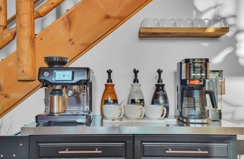 Mount Aetna Cabin | Forest Haven Retreat