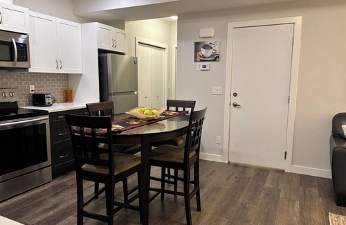 Northeast Edmonton House | “Forest Heights Gem ✨ 2BR Modern Suite | Near Expo, Downtown & River Valley”