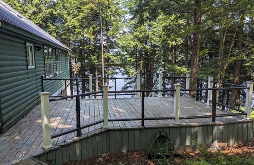 Hanover Cabin | Forest Lodge - Family & dog friendly camp on beautiful Howard Pond in Hanover ME