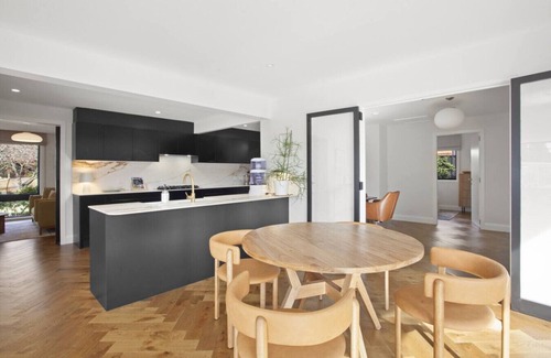 Blackheath House | Forestview Sanctuary - Serene Elegant Escape