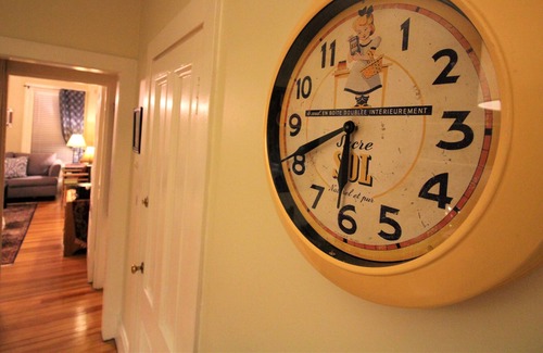 Highland Park Apartment | *Fort Hill Inn-Boston* Cozy, L@@K Comfortable, Studio/Suite..Minutes to Center!