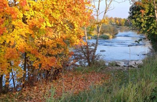 Bruckmuehl Apartment | Fowo-Mangfalltal Erholung am Fluss Nähe München schnelle Anbindung zum Oktoberfest
