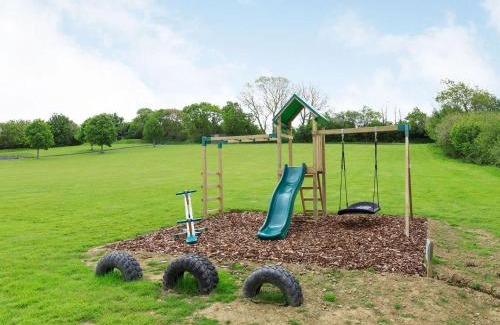 Holsworthy House | Foxglove Lodge