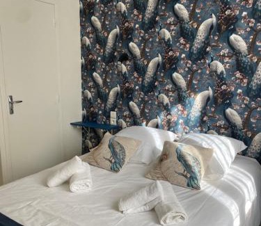 Saint-Maurice-de-Ventalon Hotel | Auberge Les Bastides