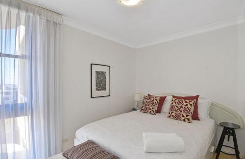 The Entrance Apartment | Freddie's at St Tropez