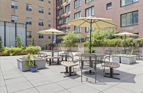 Bowery Condo | Free Gym, Doorman, Terrace, Amazing Views, Elevator!