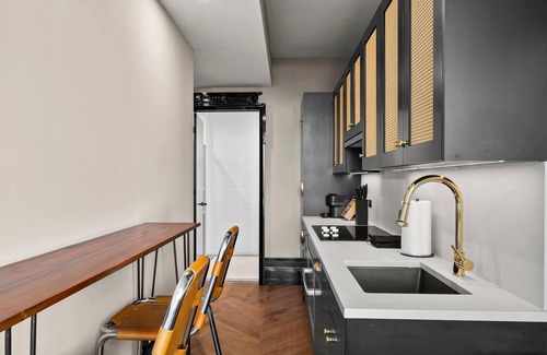 Bowery Condo | Freeman II by Rove | 1BR Condo w/Shared Amenities