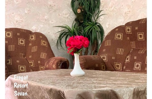 Sevan House | Fregat Resort