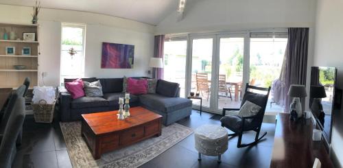 Makkum House | Friesche Zusje