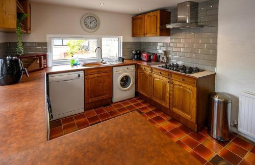 Port Talbot House | Frodo's Folly