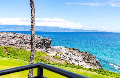 Napili Villa | FRONT ROW OCEANFRONT!Platinum 5 star villa.Water view from main & master! 26G-1
