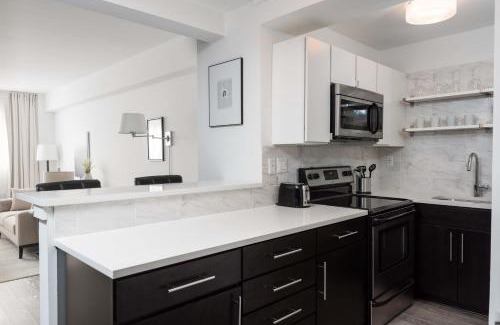 Central West End Apartment | FRONTDESK Modern 1 BR Apt by Forest Park