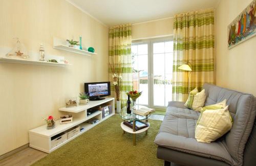 Koserow Apartment | Frontzek Wohnung 02 Koserow Hauptstraße 102
