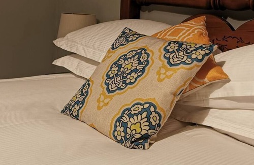 Scarborough Cottage | Fryer's Cottage - Seamer Main Street