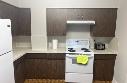 Kamloops House | Full 2 bedroom 1bath house