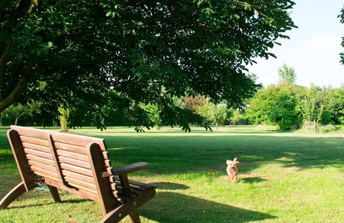 Sudbury Cottage | Full of style and character with a spacious loft feeling – Snow Cottage