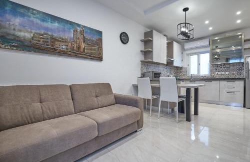 Gzira Apartment | Full Sun Getaway APT Sliema - 1BR