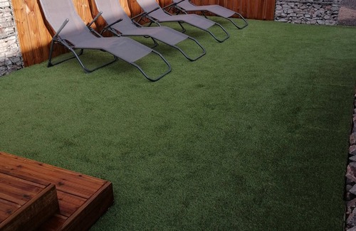 Les Poulieres Ski Chalet | Fully equipped 2022 chalet. quality bedding. private spa and outdoor area.