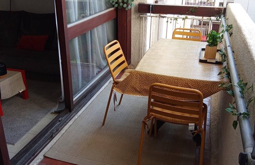 Les Platanes Apartment | Fully equipped F1 with balcony, quiet residence with swimming pool - Perpignan